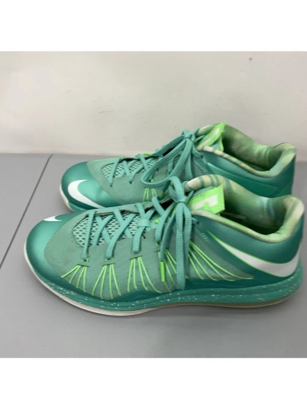 Nike Air Max LeBron 10 Low‎ Easter Sneakers Shoes Basketball Green Mens 11.5